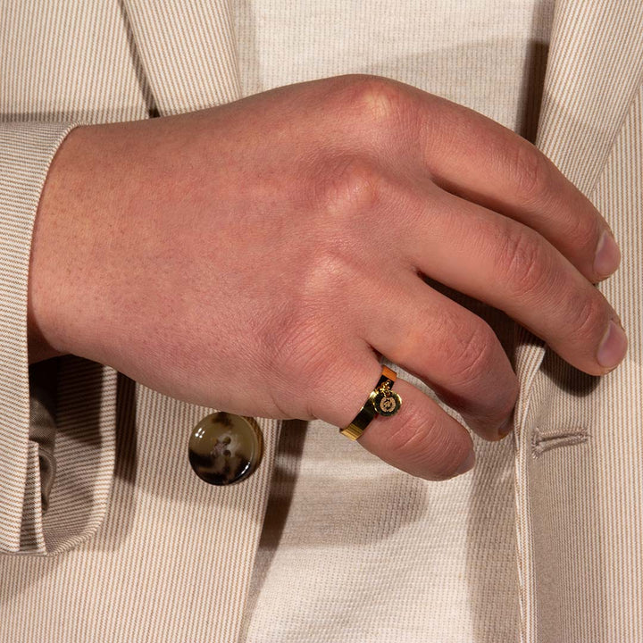 Anello con Pendente H